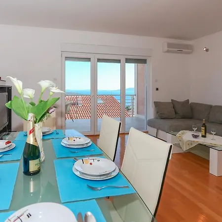 Villa Luciana Trogir Exterior photo
