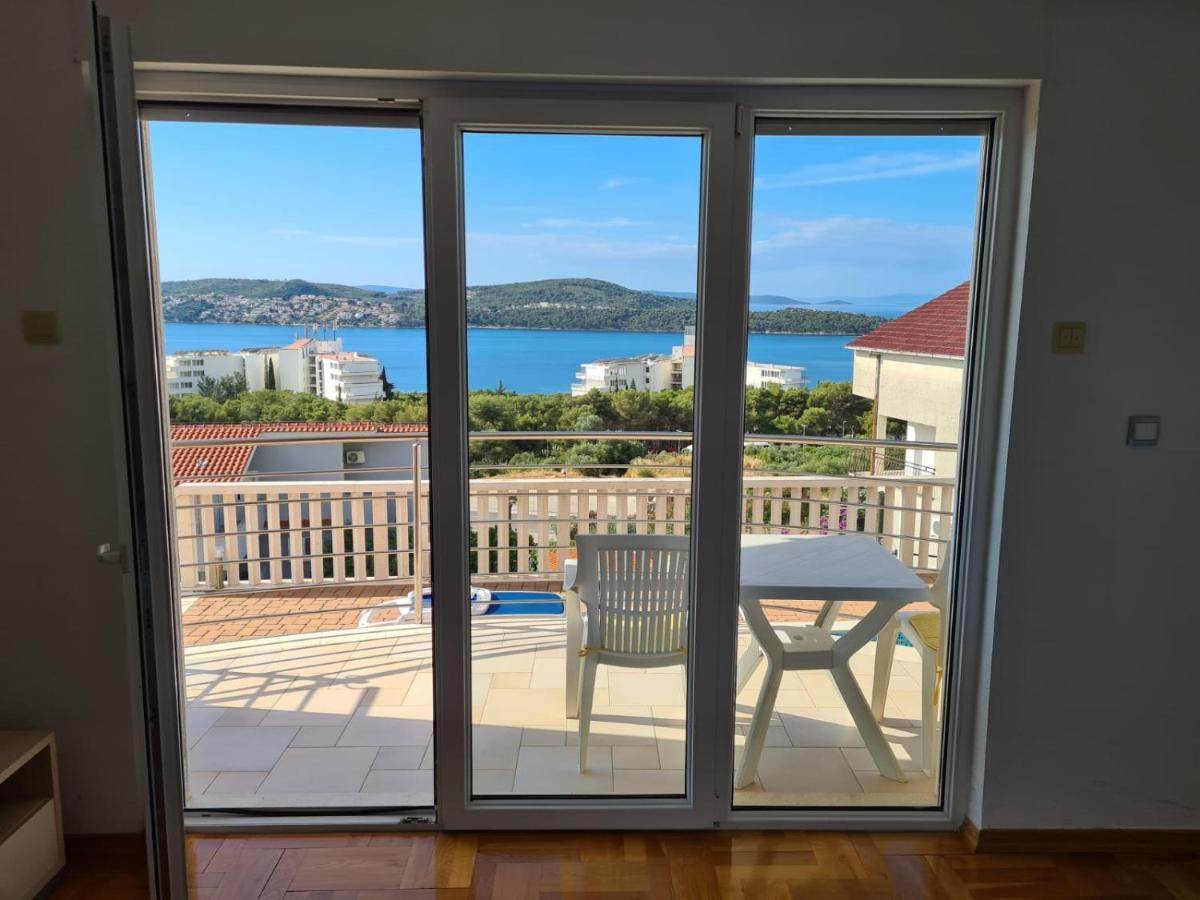 Luciana Apartman *